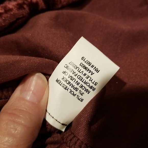 Purple crushed velvet top, long sleeves, Sz XL - Picture 6 of 8